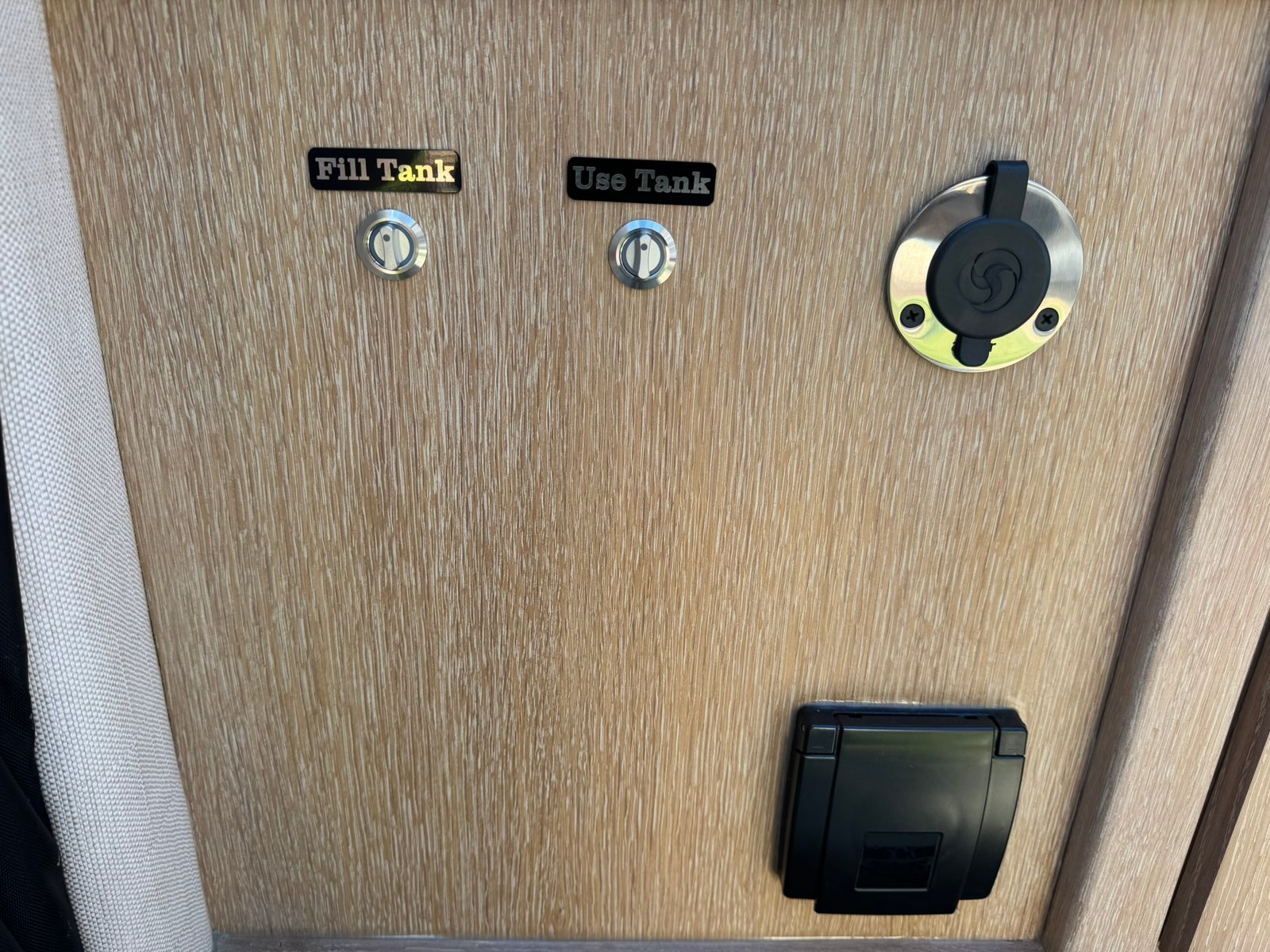 Tank controls