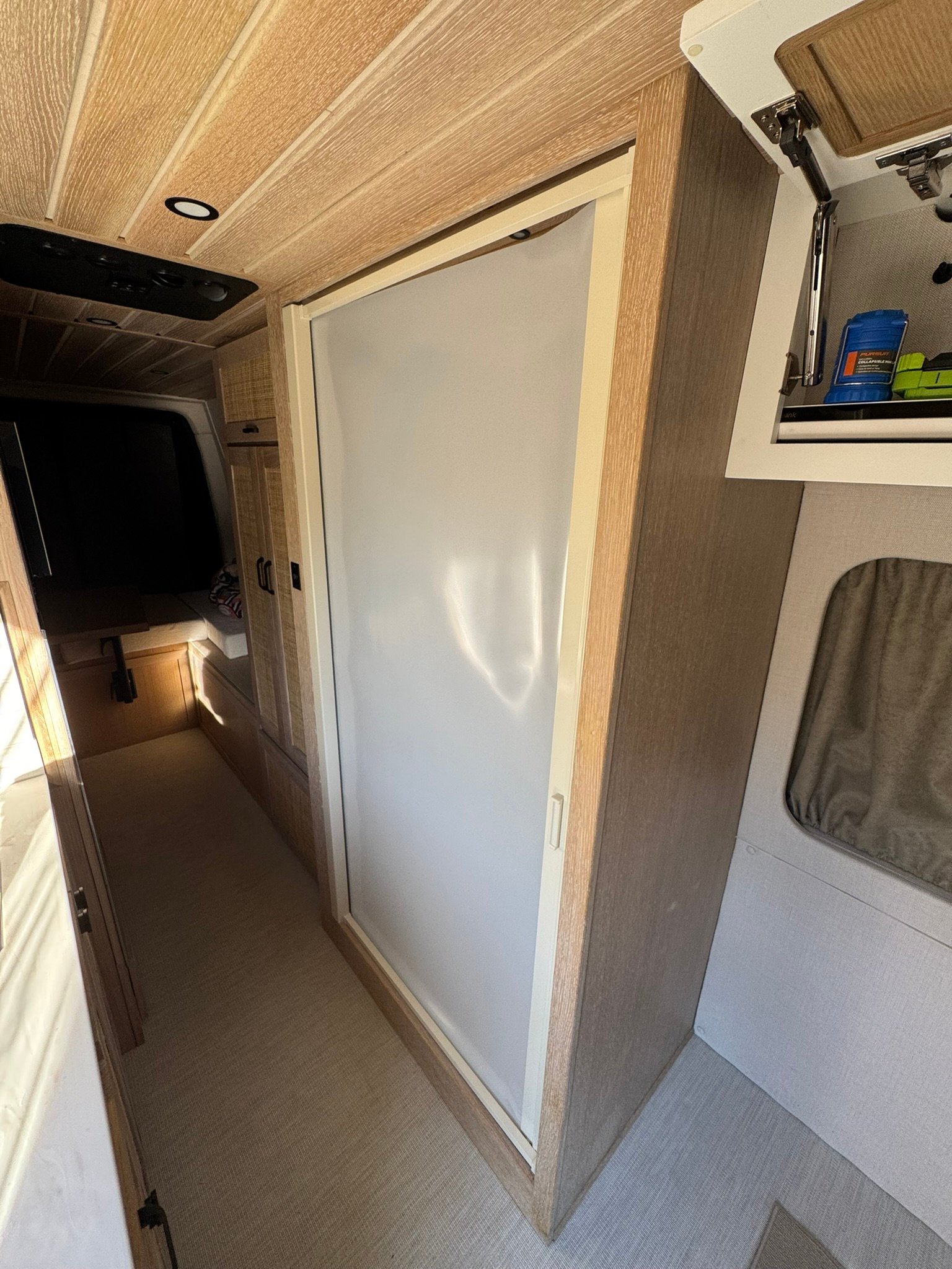 Shower / Bathroom